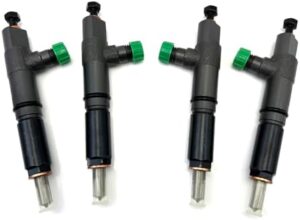 4 Pcs Fuel Injector 1C050-53005 1G557-53004 for Kubota Engine V3300