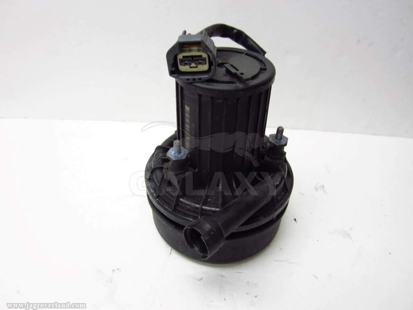 Air Injection Smog Pump 6R839A486AA XR850044 for Jaguar XF XJ XJ8 2 Air Injection Smog Pump 6R839A486AA XR850044 for Jaguar XF XJ XJ8
