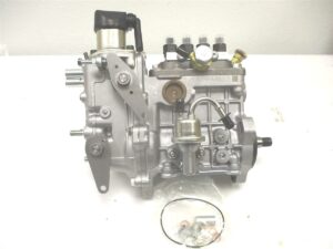 Fuel Injection Pump 1J711-50100 1J711-50105 1J710-50100 for Kubota Engine V3307