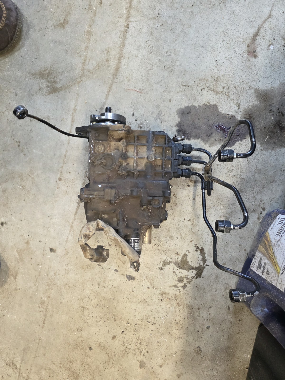 Fuel Injection Pump AM881045 for John Deere Tractor 4310 1 Fuel Injection Pump AM881045 for John Deere Tractor 4310