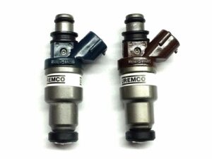 Injector Assembly 23600-UD010 for Toyota Engine 13Z 2Z Forklift 02-6FDF20 02-6FDF25 02-6FDF30 02-7FD20 02-7FD25 02-7FD30 02-7FD35