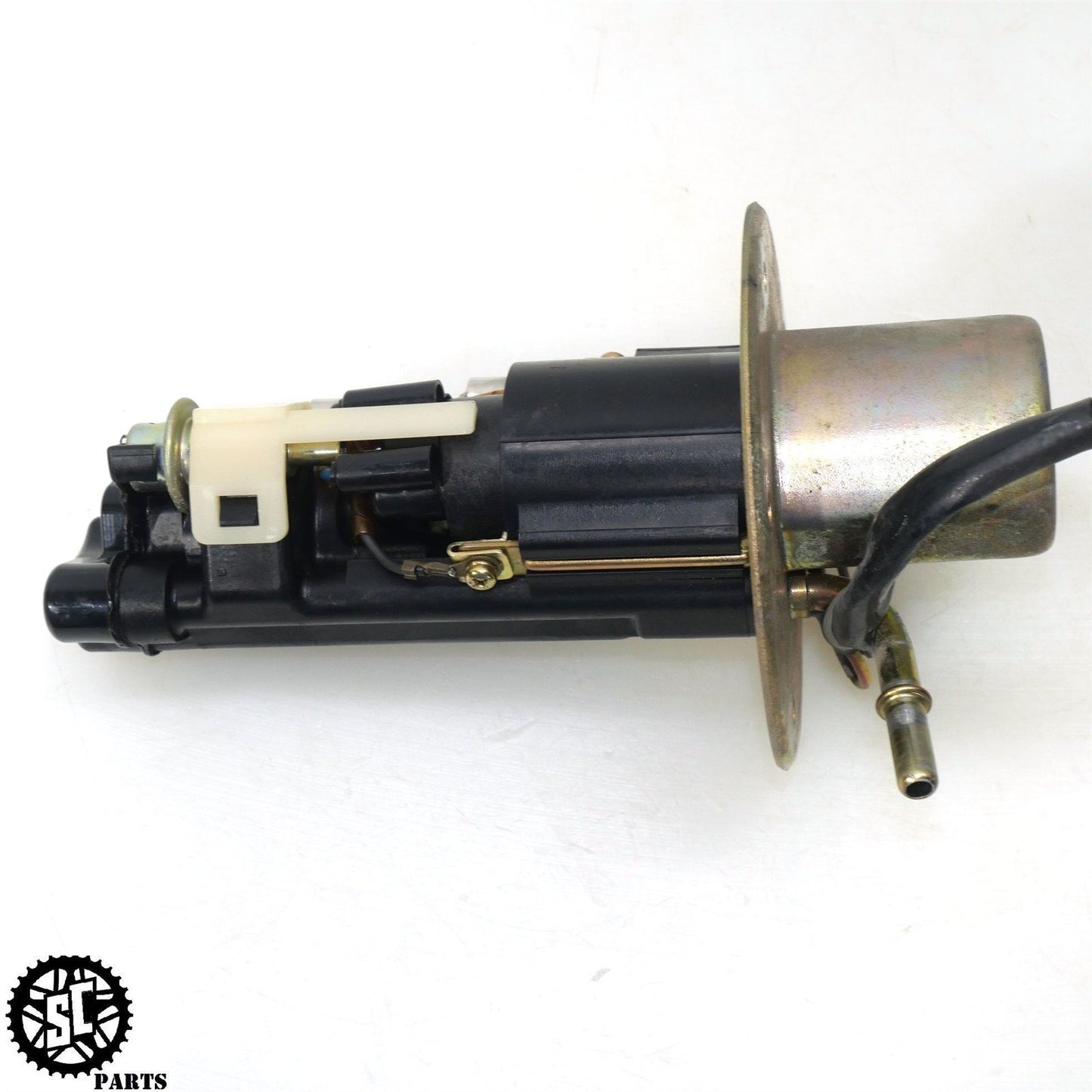 Outboard Carburetor 8M0129551 8M0109534 for Mercury Mariner Engine 15HP 20HP 3 Outboard Carburetor 8M0129551 8M0109534 for Mercury Mariner Engine 15HP 20HP